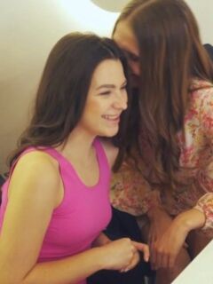 Elina De Lion & Hayli Sanders